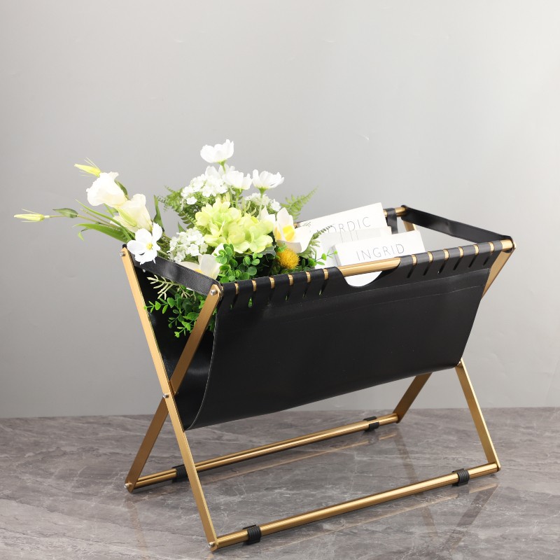 Lighting And Decor Magazine - European light luxury high-end metal leather