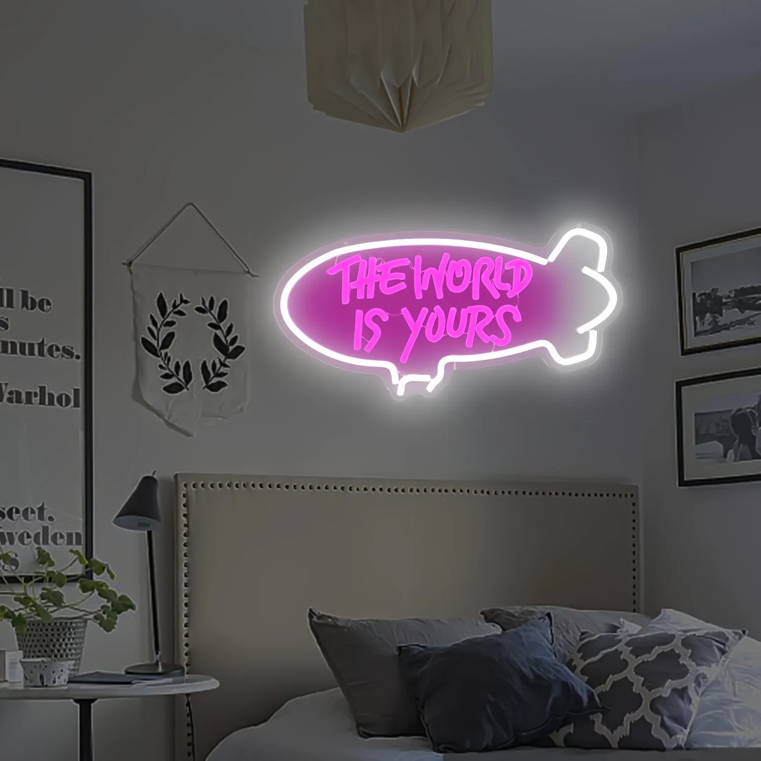 The World Is Yours Blimp Neon  - огляд і ціна Lighting World Decor